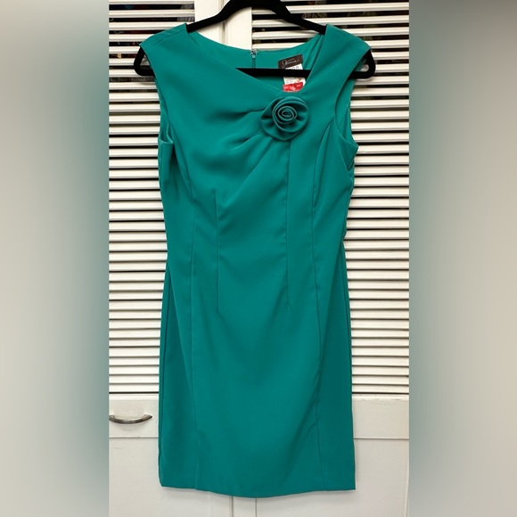 Jessica Green Dress Size 4 - Picture 3 of 13